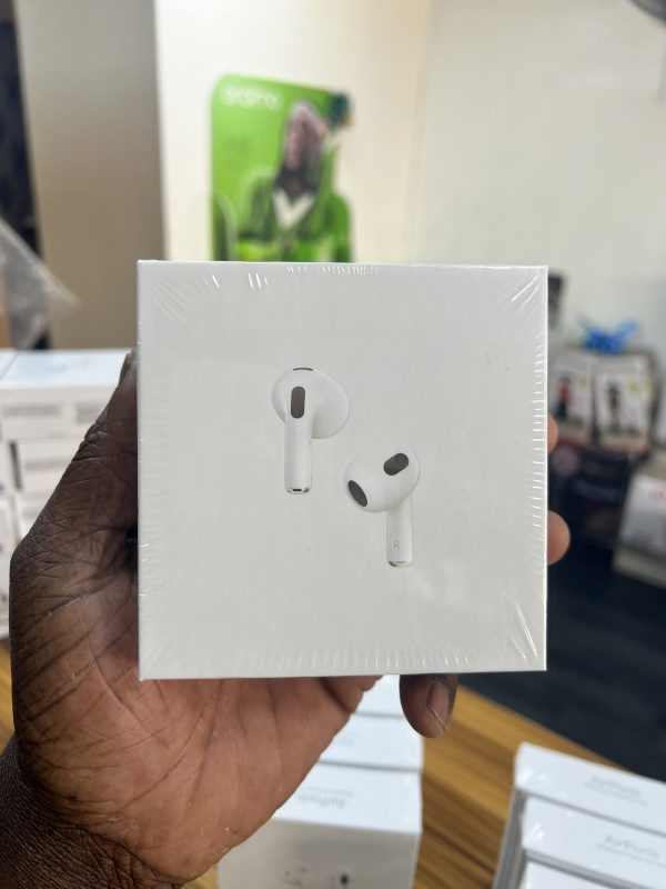 Ecouteur sans fil AirPods 3 -Seconde Qualité – Image 2