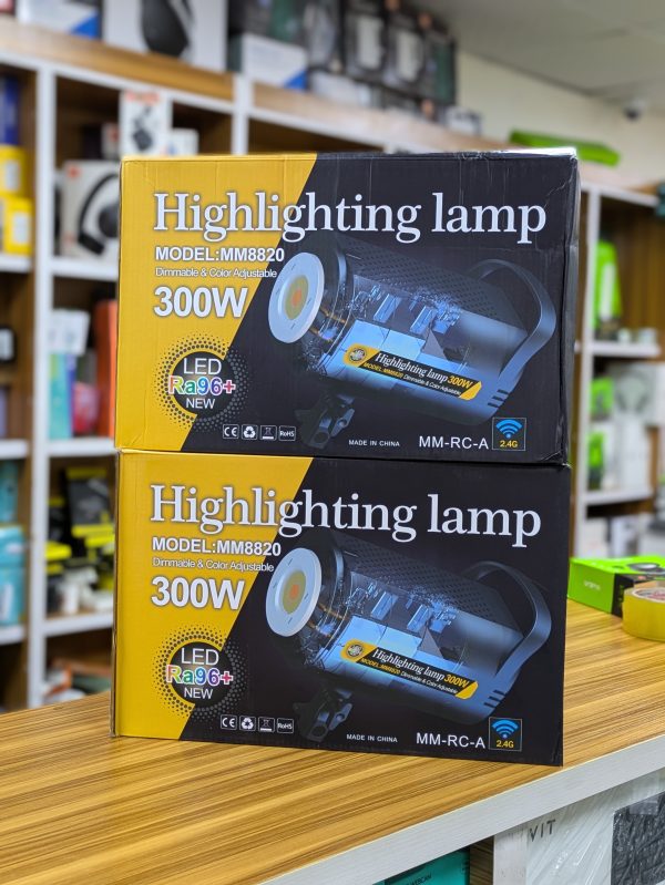 Lampe de Studio MM8820 – 300W LED Ra96+ (Lumière Dimmable & Réglable) – Image 2