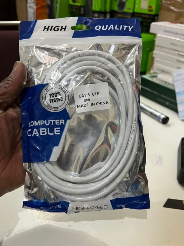 Câble Ethernet RJ45 pré sertie 3M CAT.6 UTP