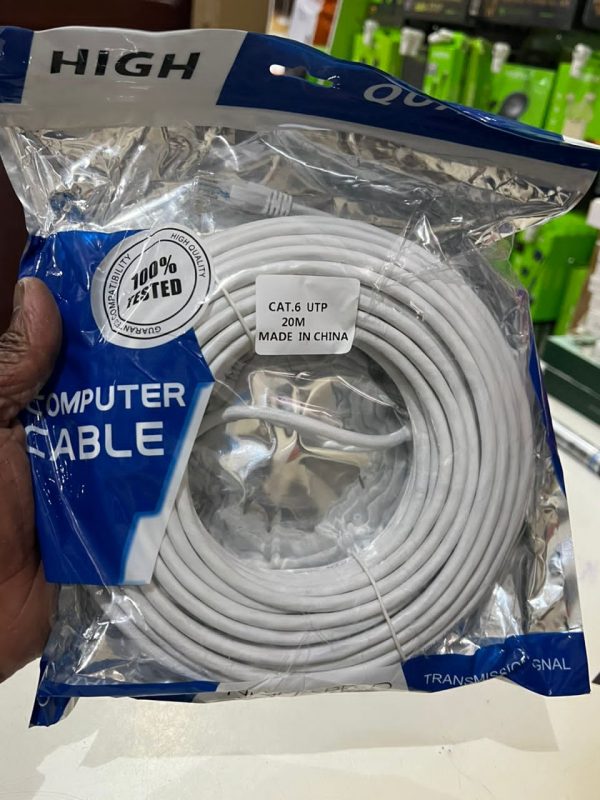 Câble Ethernet RJ45 pré sertie 20M CAT.6 UTP