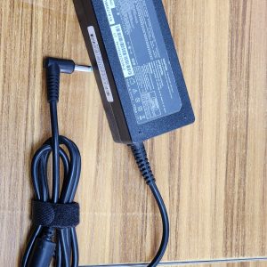 Chargeur hp bout bleu 65W Venu
