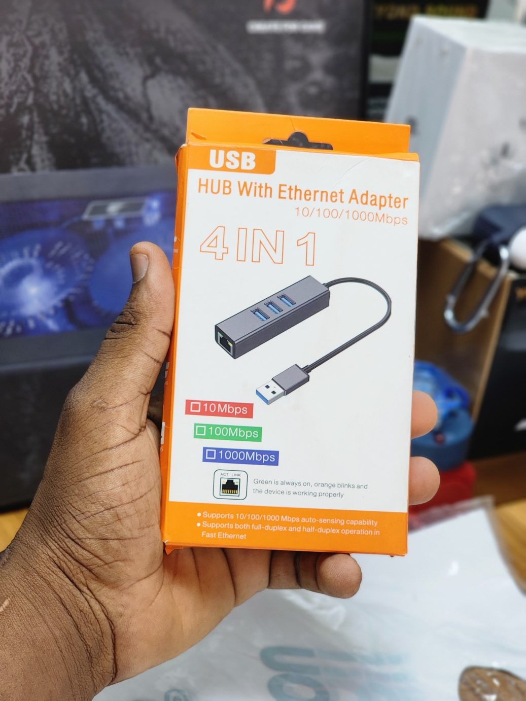 Hub USB 4 en 1 avec adaptateur Ethernet (10/100/1000 Mbps)