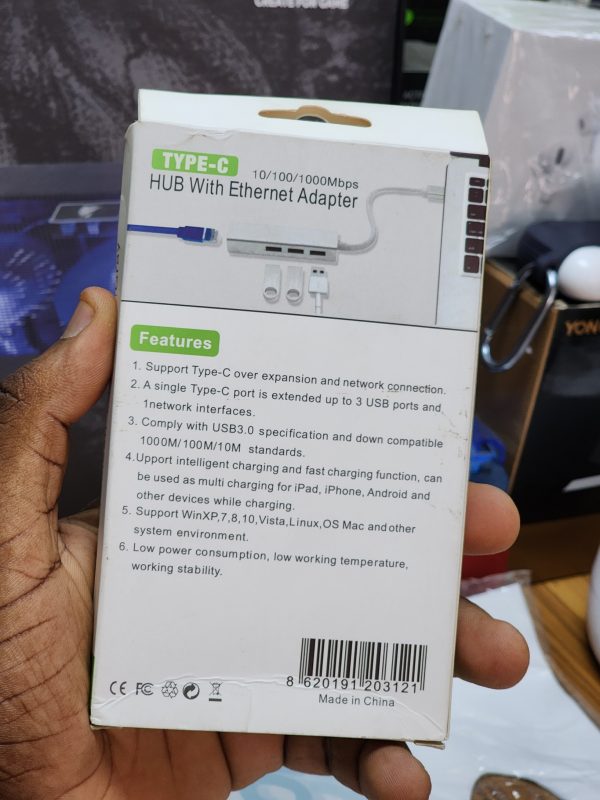 Hub USB-C 3 ports avec adaptateur Ethernet – Image 2