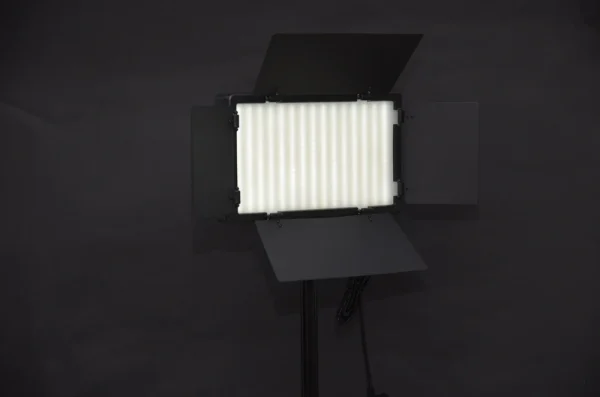 LED 600 – Lumière Professionnelle – Image 2
