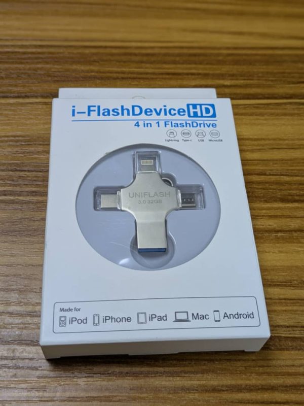 Clé usb 4 en 1 i-FlashDevice HD 32GB  Bouts USB 3.0, USB-C, Micro USB et Lightning