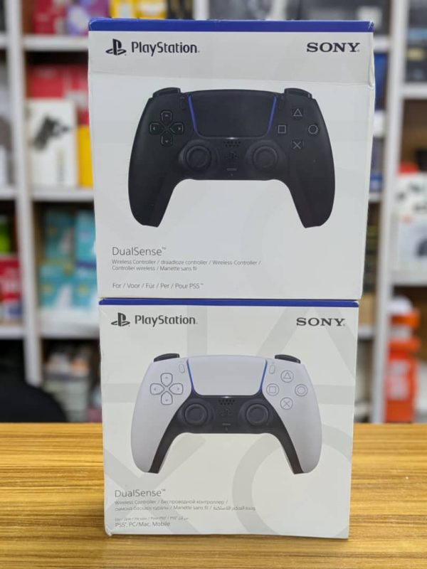 Sony PlayStation 5 DualSense Wireless Controller (Manette sans fil PS5) – Image 4