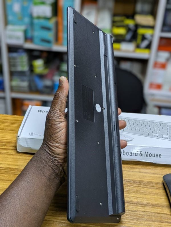 GKM520 Ensemble Clavier et souris sans fil – Image 3