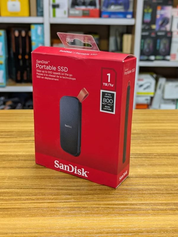 SanDisk SSD Portable 1 To - 800MB/s - Rapide, compact et fiable