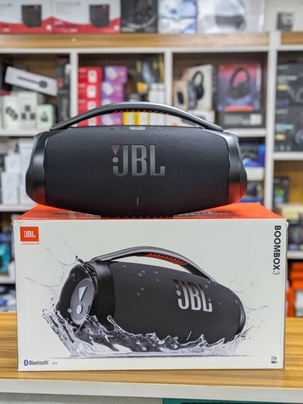 JBL Boombox 3 - Puissance et robustesse