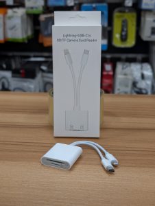 Lecteur de Cartes Mémoire SD/TF 2-en-1 Dual-Connecteur (Lightning + USB-C)